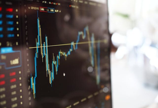 Sensex, Nifty extend losses for 4th day