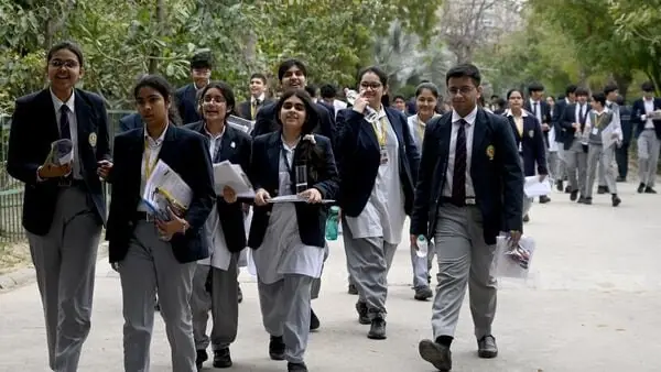 CBSE 10th & 12th Admit Cards 2026: Download Link inside