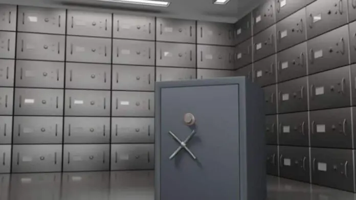 Jewellery missing from bank locker?Max Bank Payout Rules